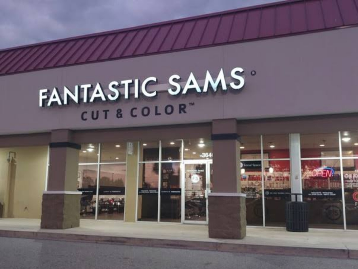 02 How Many Fantastic Sams Are There 