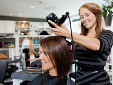 20 Is Walmart Hair Salons A Good Place To Work  470x353 