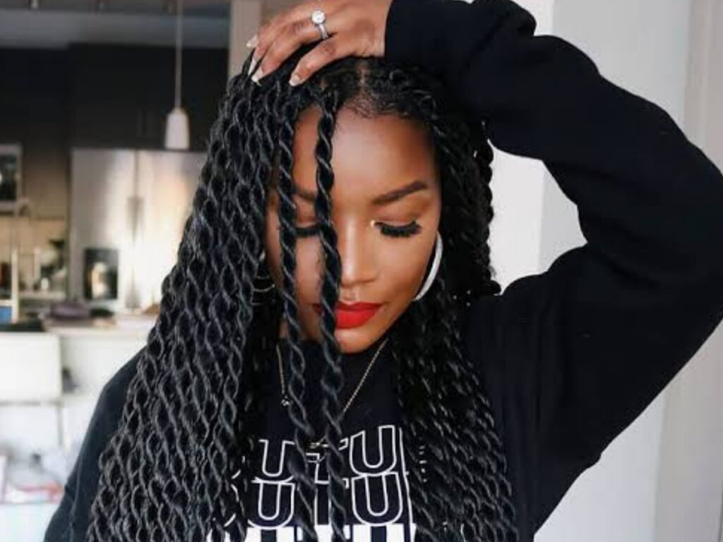 how-many-senegalese-twists-are-needed-for-a-full-head