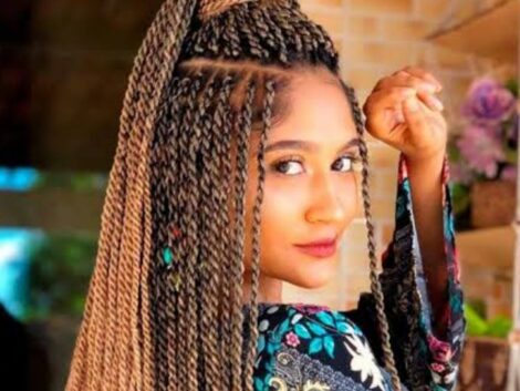 Which-is-better-senegalese-twist-vs-micro-braids