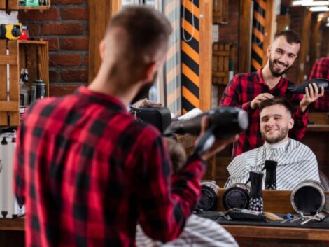 What-are-the-tools-and-equipment-used-in-modern-mens-haircuts