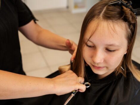 What-are-the-maintenance-tips-for-both-short-and-long-haircuts-for-children